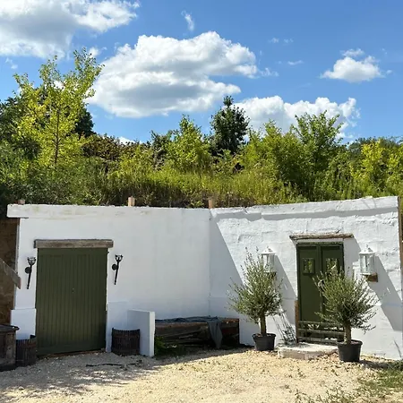 Apartment Borbara Pazmandfalu